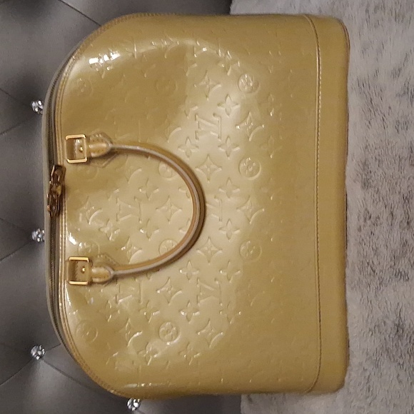 Authentic Louis Vuitton Vernis GM - Picture 1 of 5
